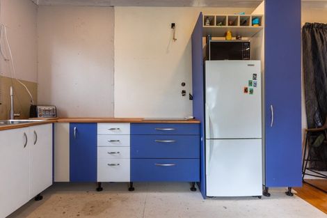 Photo of property in 50 Mclean Street, Woodville, 4920