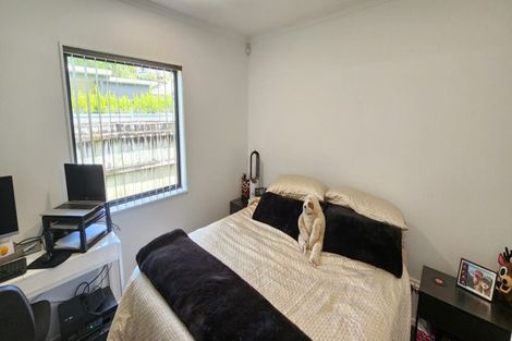 Photo of property in 74b Karamea Street, Whalers Gate, New Plymouth, 4310