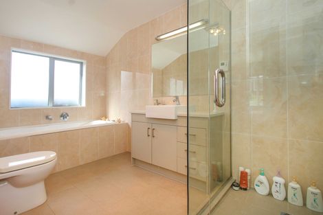 Photo of property in 11a Agathis Avenue, Mairangi Bay, Auckland, 0630