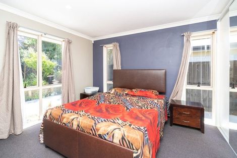 Photo of property in 8 Rochford Court, Hamilton East, Hamilton, 3216