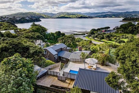Photo of property in 190 Paremata Road, Paremata, Porirua, 5024