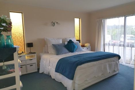 Photo of property in 67 Leeward Drive, Whitby, Porirua, 5024