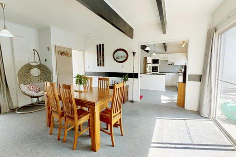 Photo of property in 8 Kavanagh Place, Opaheke, Papakura, 2113