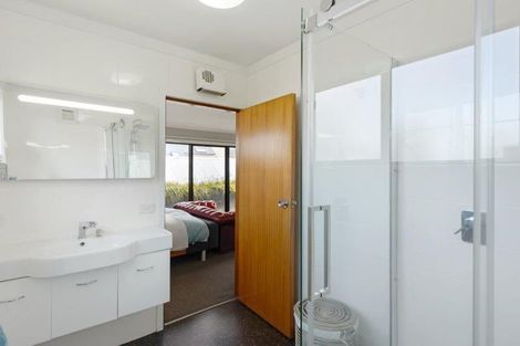 Photo of property in 129 Chester Street East, Christchurch Central, Christchurch, 8011