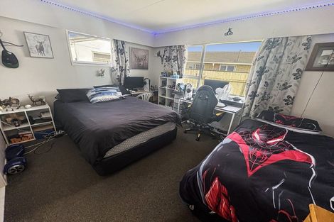 Photo of property in 68 Kennedy Drive, Levin, 5510