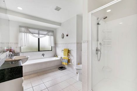 Photo of property in 25b Woodgers Way, Somerville, Auckland, 2014