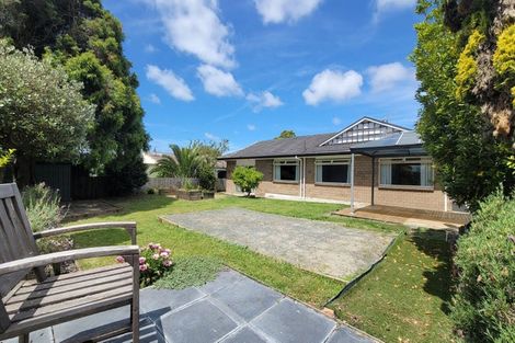 Photo of property in 31 Prince Regent Drive, Half Moon Bay, Auckland, 2012