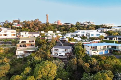 Photo of property in 12 Hipango Terrace, Durie Hill, Whanganui, 4500