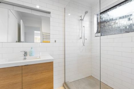 Photo of property in 1/41 Fulford Street, New Plymouth, 4310