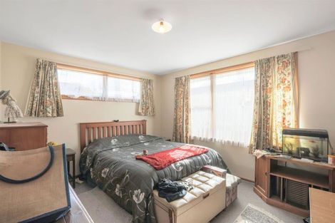 Photo of property in 25 Main North Road, Woodend, 7610