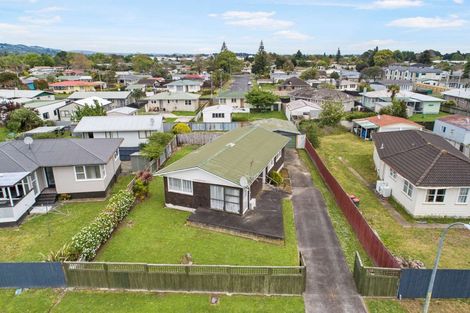 Photo of property in 7 Belgrave Place, Papakura, 2110