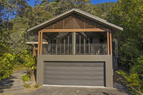 Photo of property in 49 Mount Avenue, Pauanui, Hikuai, 3579