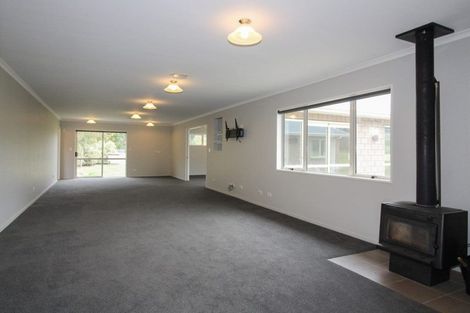Photo of property in 1 Ruane Street, Glenavy, Waimate, 7980