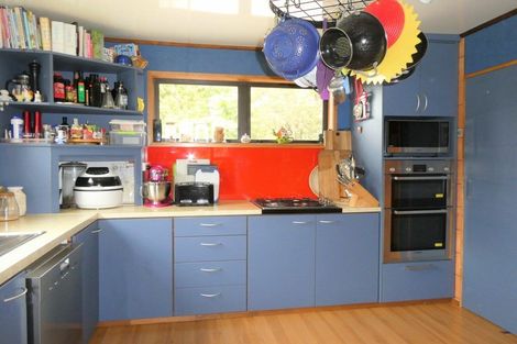 Photo of property in 30 Golf Links Road, Kaiata, Greymouth, 7805