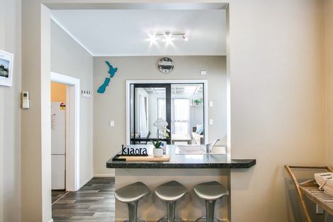 Photo of property in 120 Waghorne Street, Ahuriri, Napier, 4110