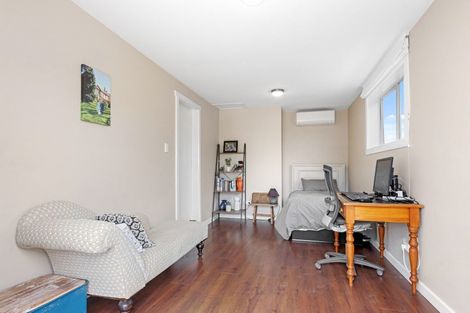 Photo of property in 1/89 Aorangi Road, Bryndwr, Christchurch, 8053