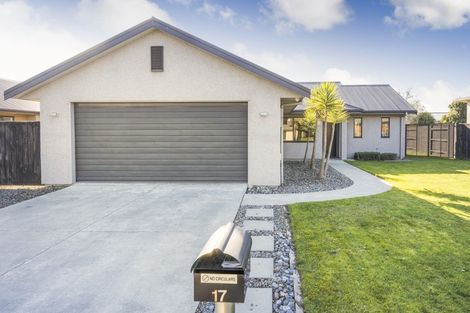 Photo of property in 17 Walnut Grove, Kelvin Grove, Palmerston North, 4414