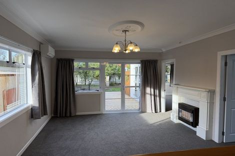 Photo of property in 25 Ake Ake Avenue, Hokowhitu, Palmerston North, 4410