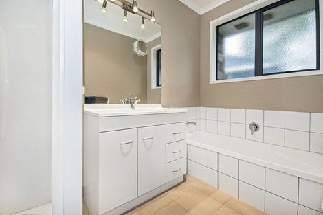 Photo of property in 30 Edkins Road, Kerikeri, 0230