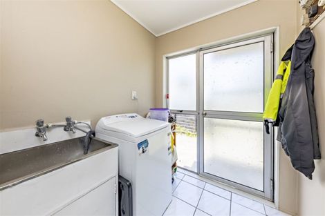 Photo of property in 1/14 Ririno Place, Manurewa, Auckland, 2102