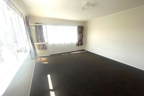 Photo of property in 49 Thatcher Street, Castlecliff, Whanganui, 4501