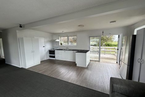 Photo of property in 23 Lipton Grove, Opaheke, Papakura, 2113