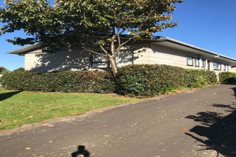 Photo of property in 33 Delaware Grove, Totara Park, Upper Hutt, 5018