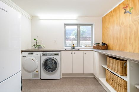 Photo of property in 11 Chilton Grove, Hutt Central, Lower Hutt, 5010