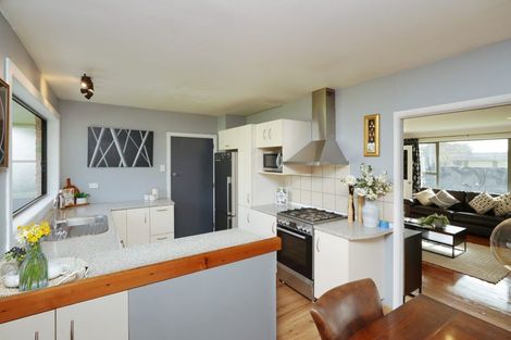 Photo of property in 13 Petries Road, Woodend, 7610