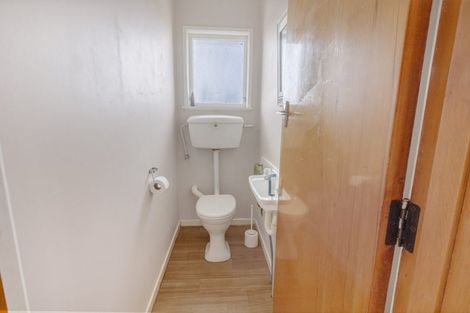 Photo of property in 49 Gorge Road, Maungaturoto, 0520