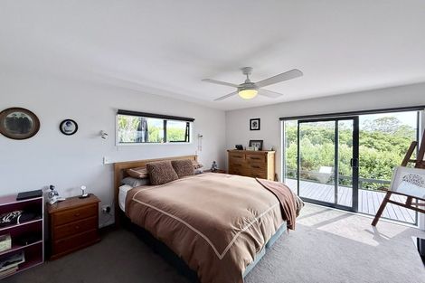 Photo of property in 157 Tui Glen Road, Haruru, 0204