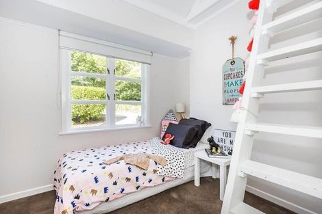 Photo of property in 45 Delhi Crescent, Khandallah, Wellington, 6035