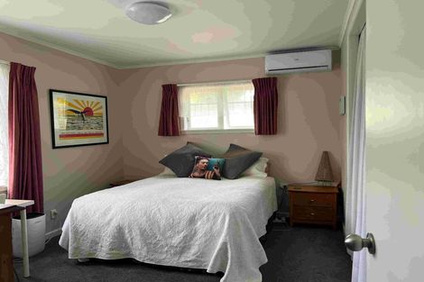 Photo of property in 10 Braemar Road, Rothesay Bay, Auckland, 0630