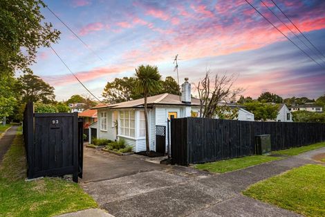 Photo of property in 1/93 Seabrook Avenue, New Lynn, Auckland, 0600