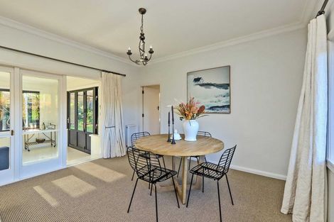 Photo of property in 56 Joll Road, Havelock North, 4130