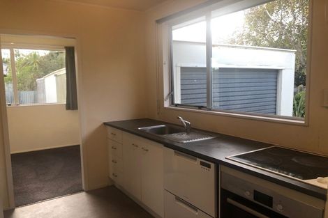 Photo of property in 2/17 Donovan Road, Paraparaumu Beach, Paraparaumu, 5032