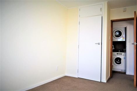 Photo of property in Embassy Court, 72 Brougham Street, Mount Victoria, Wellington, 6011