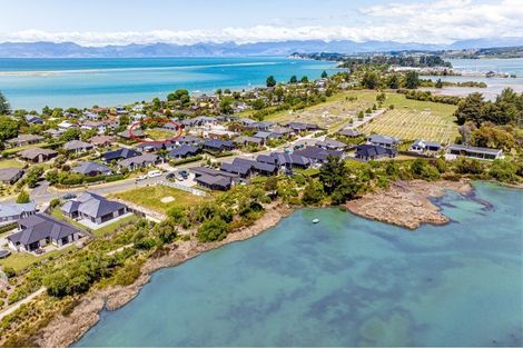 Photo of property in 15 Puketutu Grove, Motueka, 7120