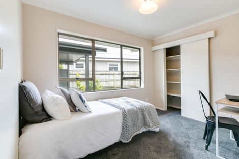 Photo of property in 25 Avenue Road, Greenmeadows, Napier, 4112