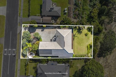 Photo of property in 95 Tiri Road, Tindalls Beach, Whangaparaoa, 0930