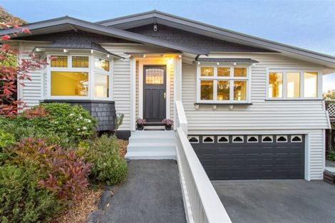 Photo of property in 148 Hackthorne Road, Cashmere, Christchurch, 8022
