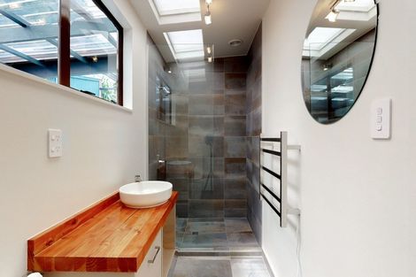 Photo of property in 4 The Parade, Paekakariki, 5034