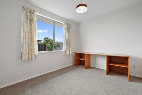 Photo of property in 2/144a Beach Road, North New Brighton, Christchurch, 8083