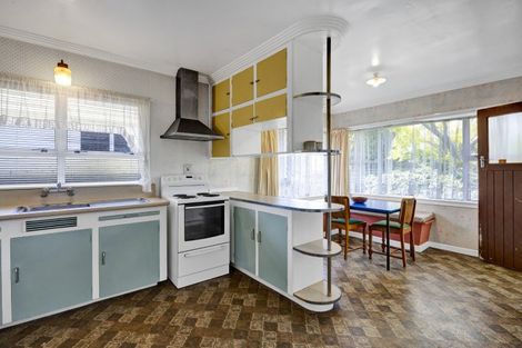 Photo of property in 2a Clifford Street, Hawera, 4610