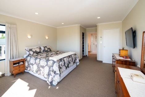 Photo of property in 41 Hetley Crescent, Taradale, Napier, 4112