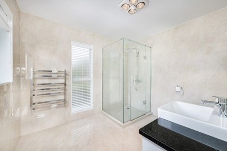 Photo of property in 24 Mackay Drive, Greenhithe, Auckland, 0632