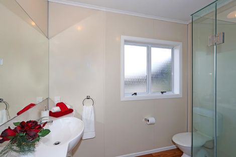 Photo of property in 74 Wellington Street, Pukekohe, 2120