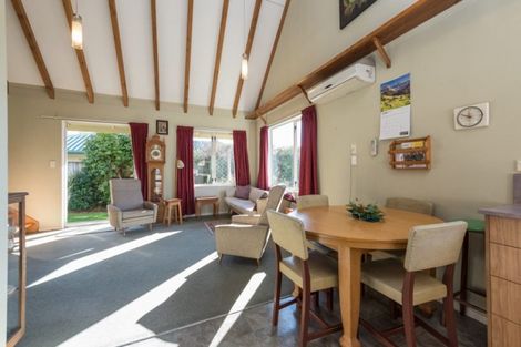 Photo of property in 28 Maple Crescent, Richmond, 7020