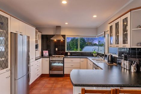 Photo of property in 33 Kahurangi Drive, Rangatira Park, Taupo, 3330