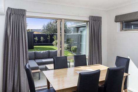 Photo of property in 2/274 Burwood Road, Burwood, Christchurch, 8083